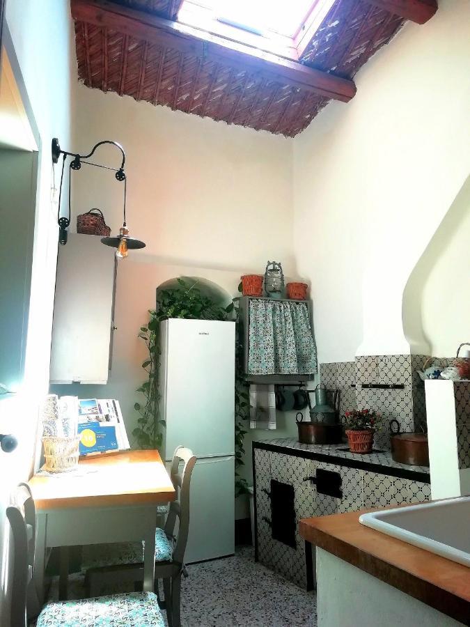 Adeste 41 * Scicli